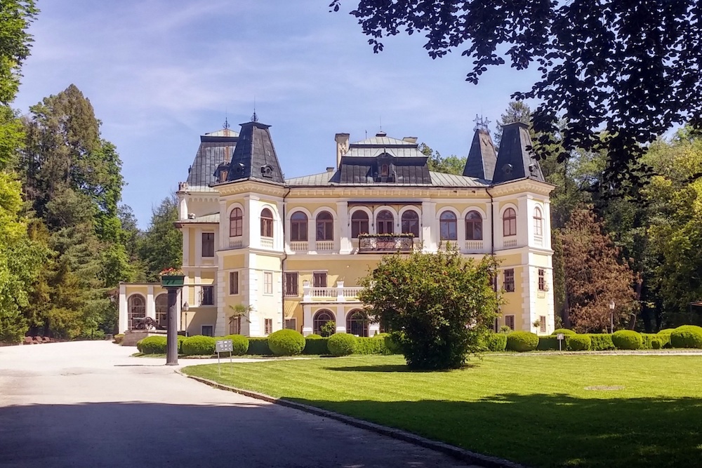house image 1